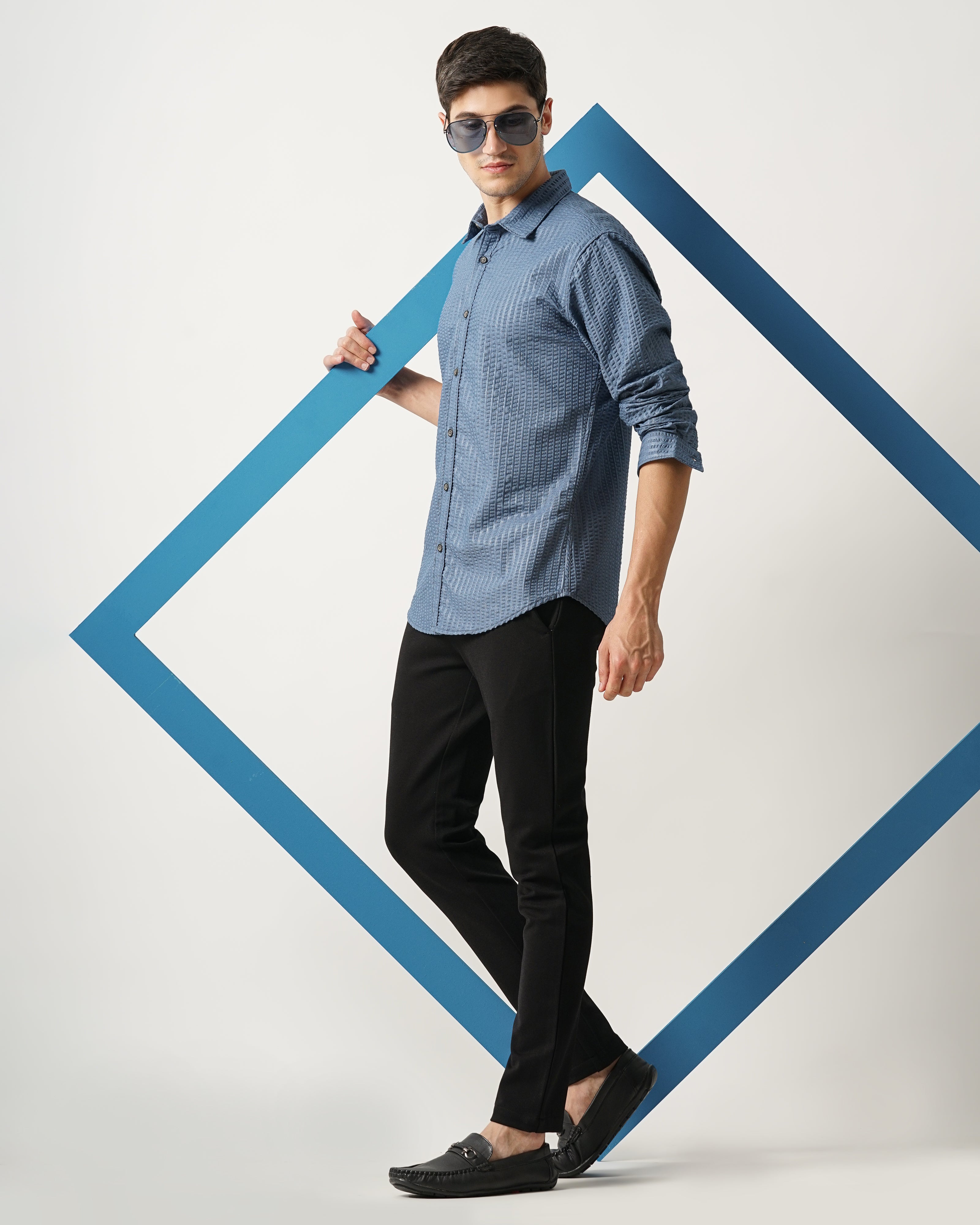 Men Regular Fit Seersucker Shirt