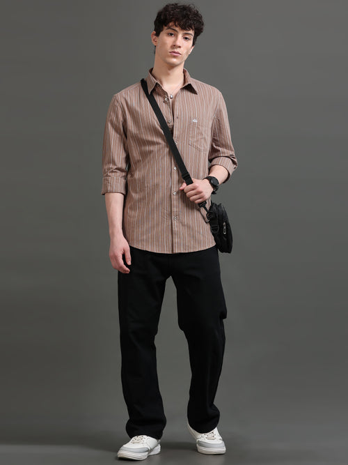 Men Smart Slim Fit Striped Casual Shirt