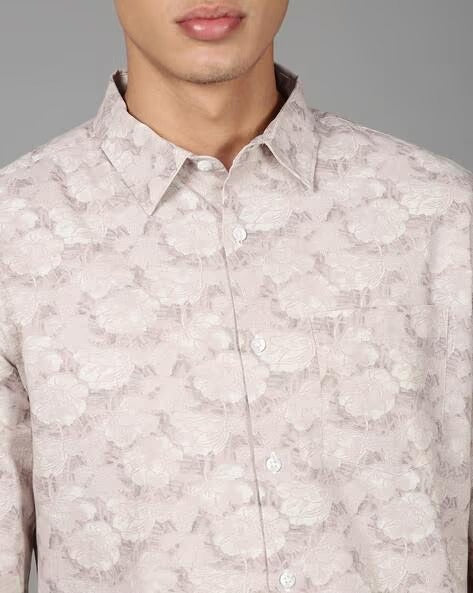 Men Floral Print Slim Fit Shirt with Patch Pocket