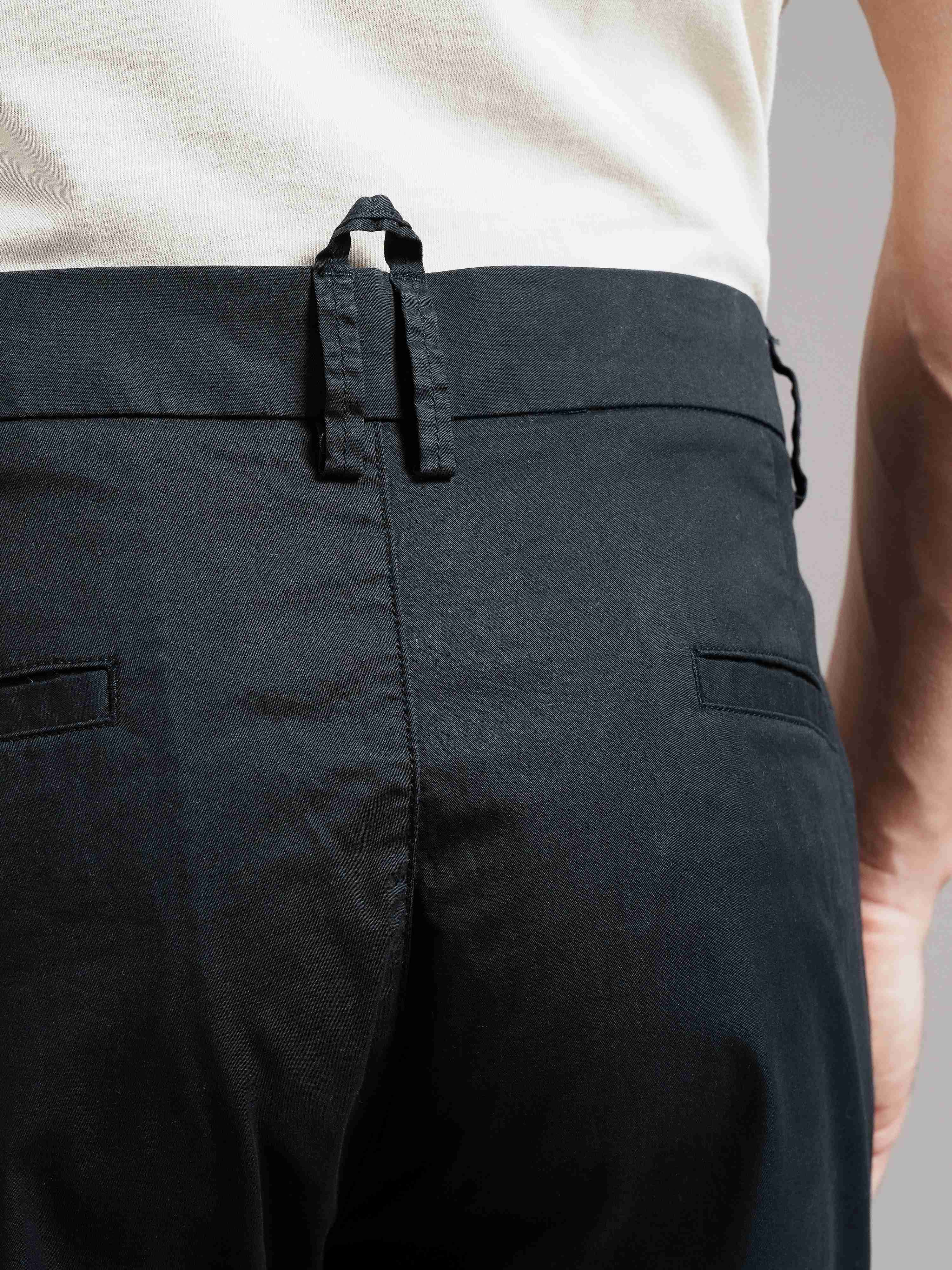 Men Tailored Low-Rise Chinos Trousers