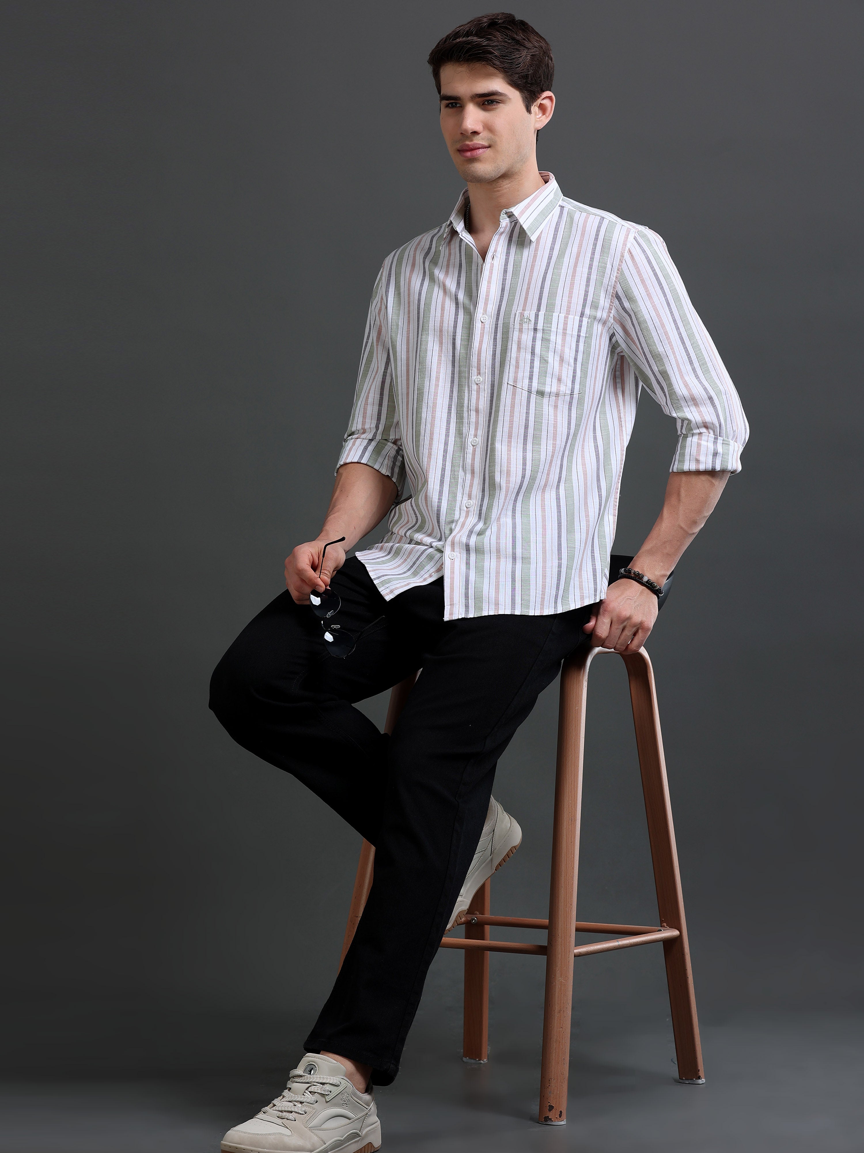 Men's Slim Fit Stripes Shirt