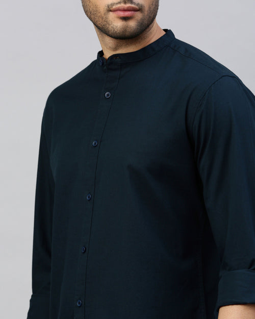 MEN'S SOLID SHIRT WITH MANDARIN COLLAR