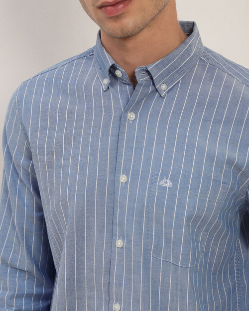 Men Smart Fit Vertical Striped Button-Down Collar Cotton Casual Shirt