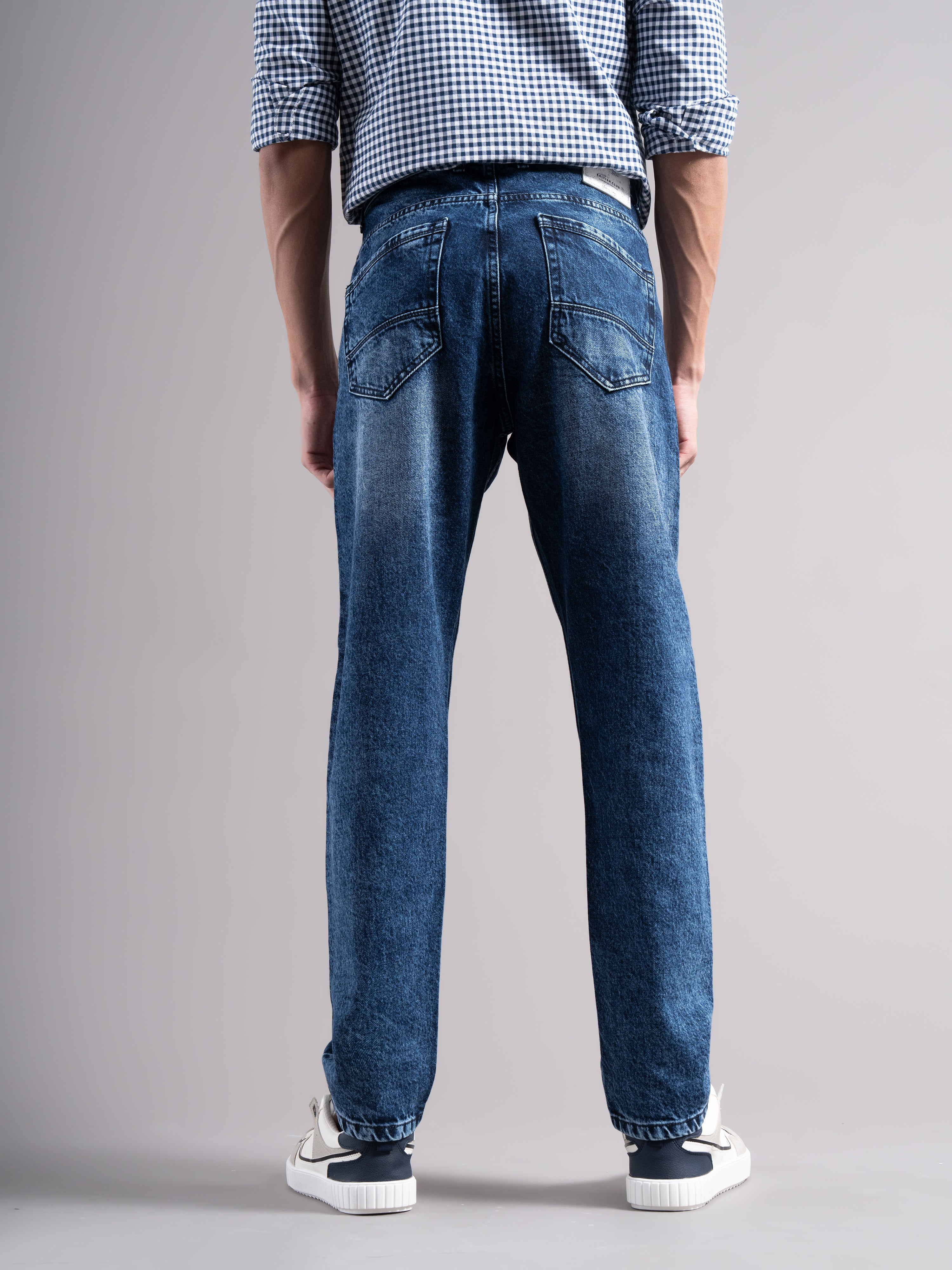 Men Smart Slim Fit Mid-Rise Light Fade Jeans