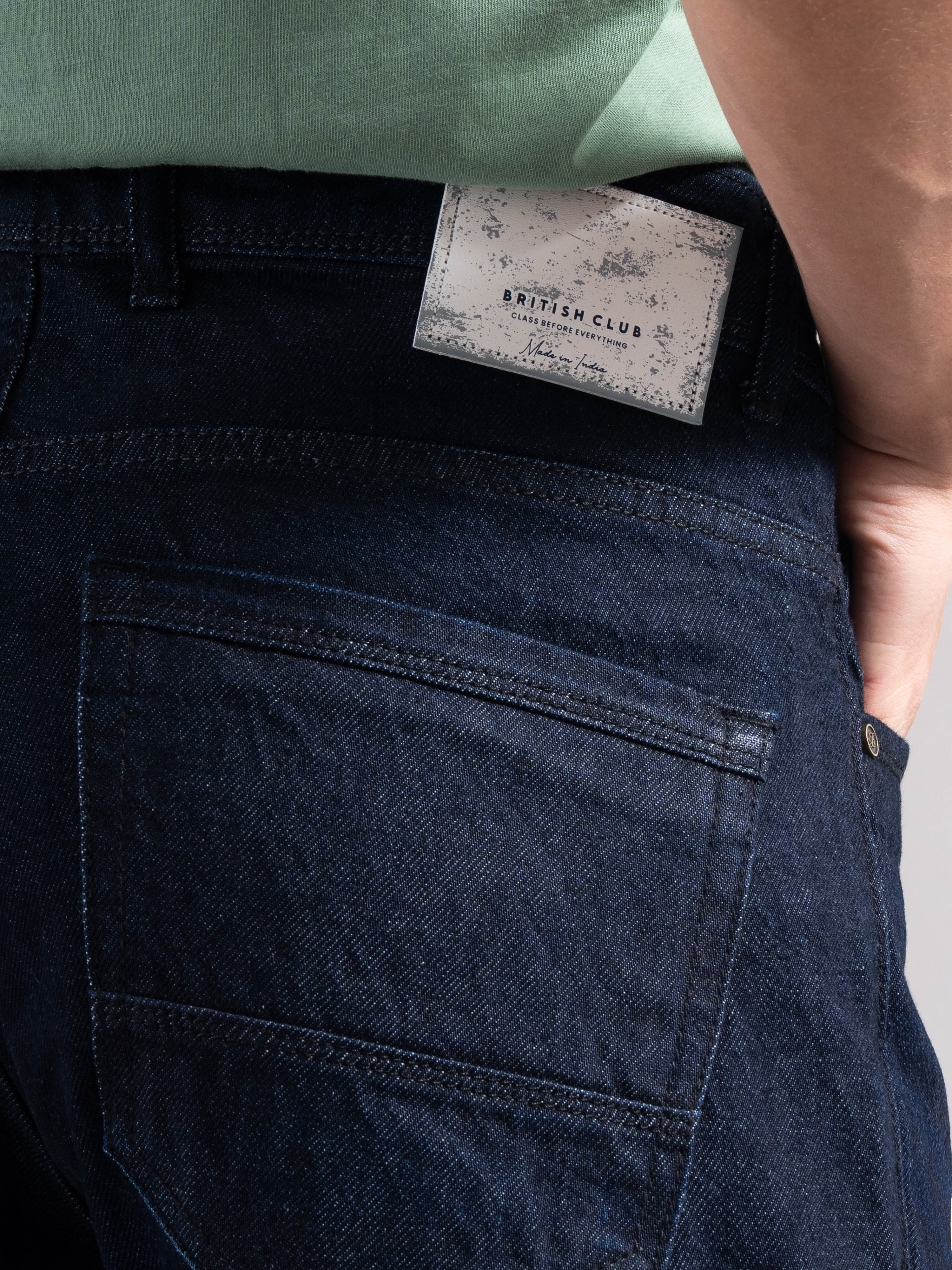 Men Smart Slim Fit Mid-Rise Light Fade Jeans