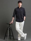 Men Smart Slim Fit Striped Casual Shirt