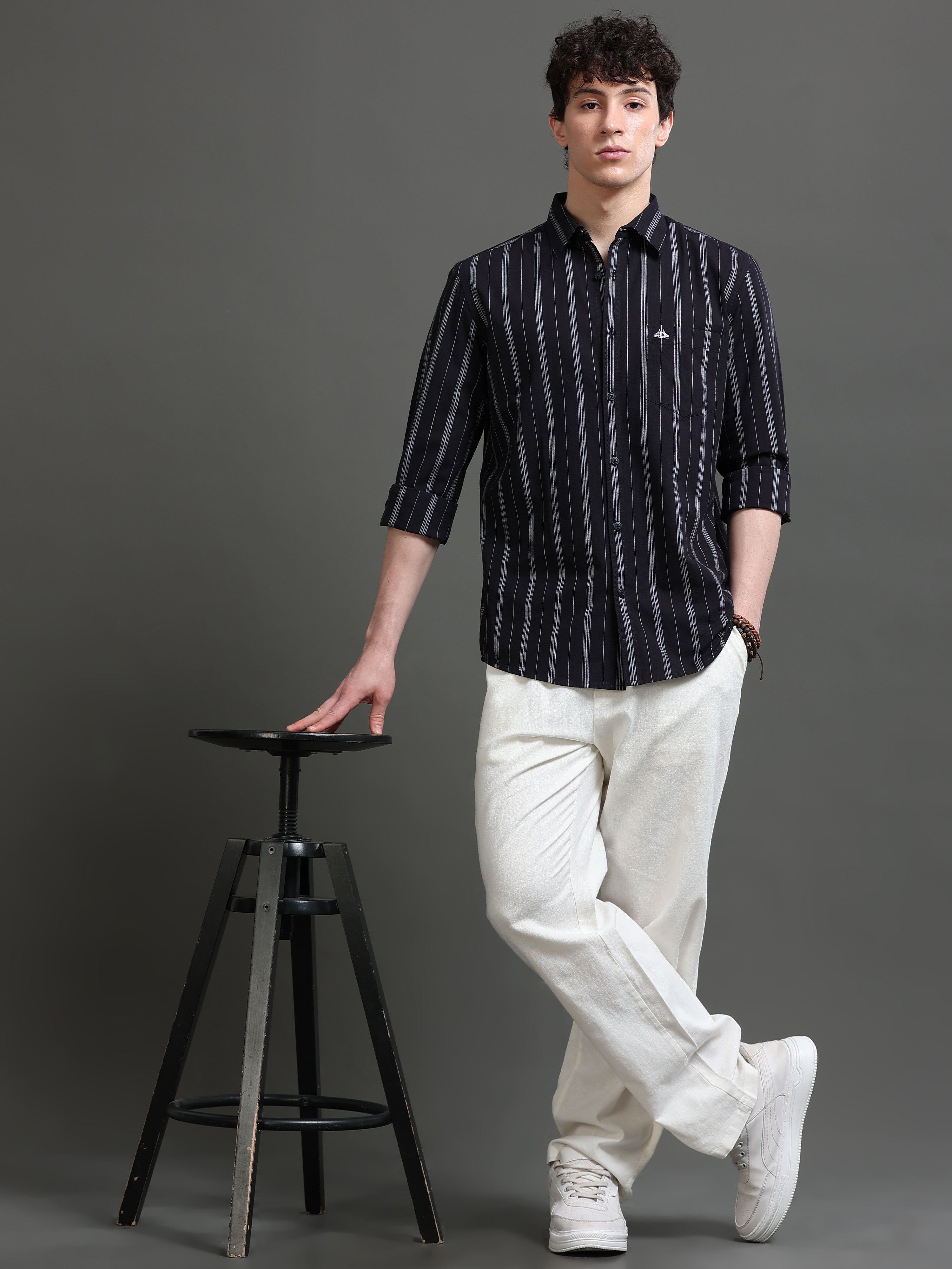 Men Smart Slim Fit Striped Casual Shirt