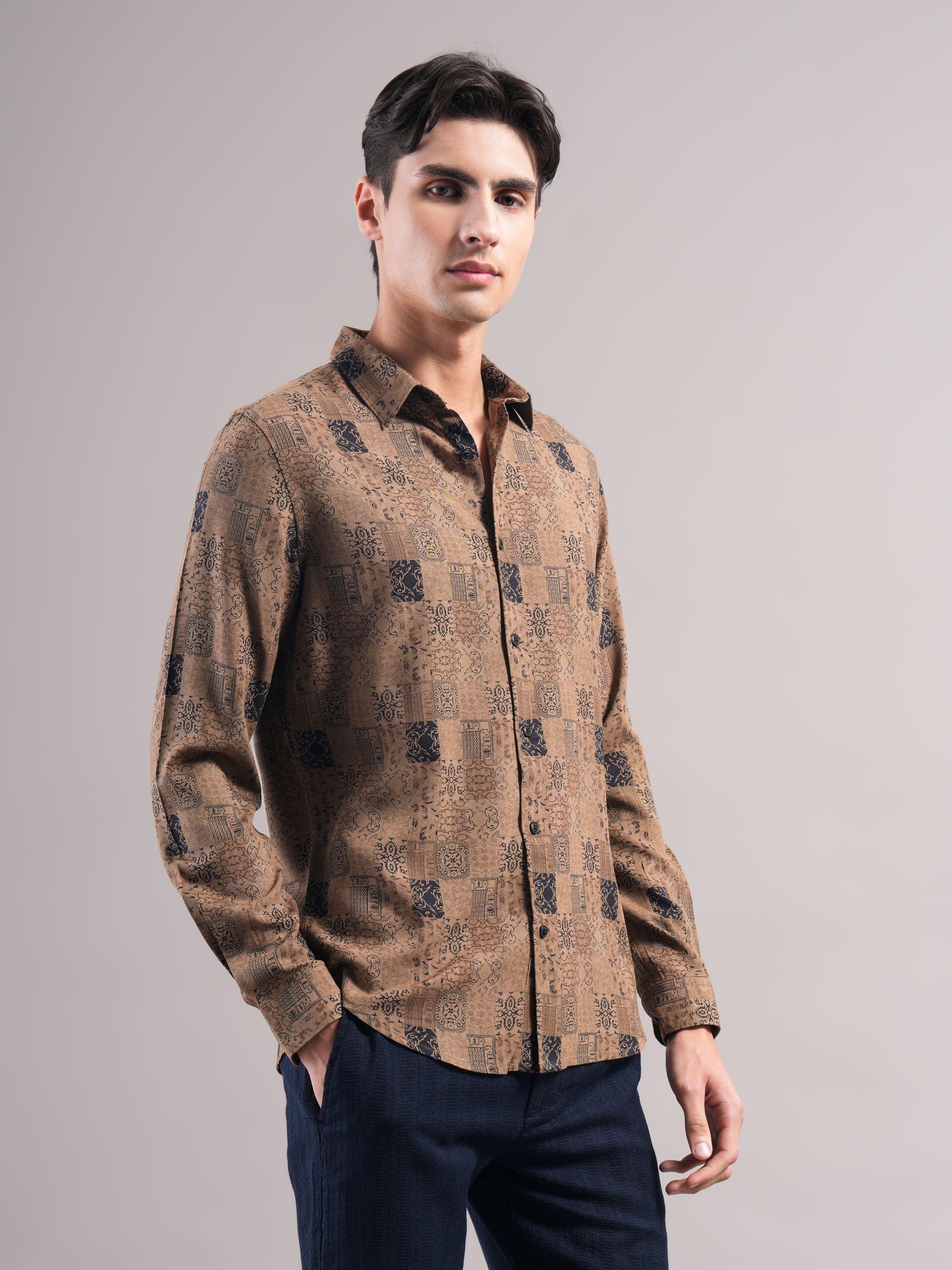 Men Printed Slim Fit Shirt