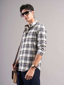 Men Smart Slim Fit Checked Casual Shirt