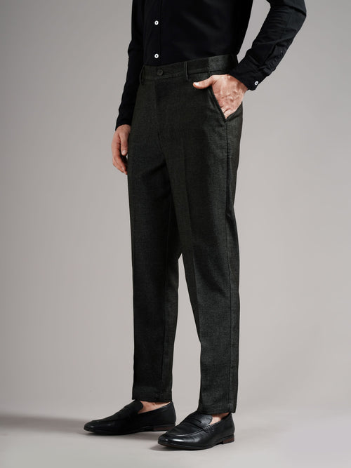 Men Tailored Straight Fit Low-Rise Trousers