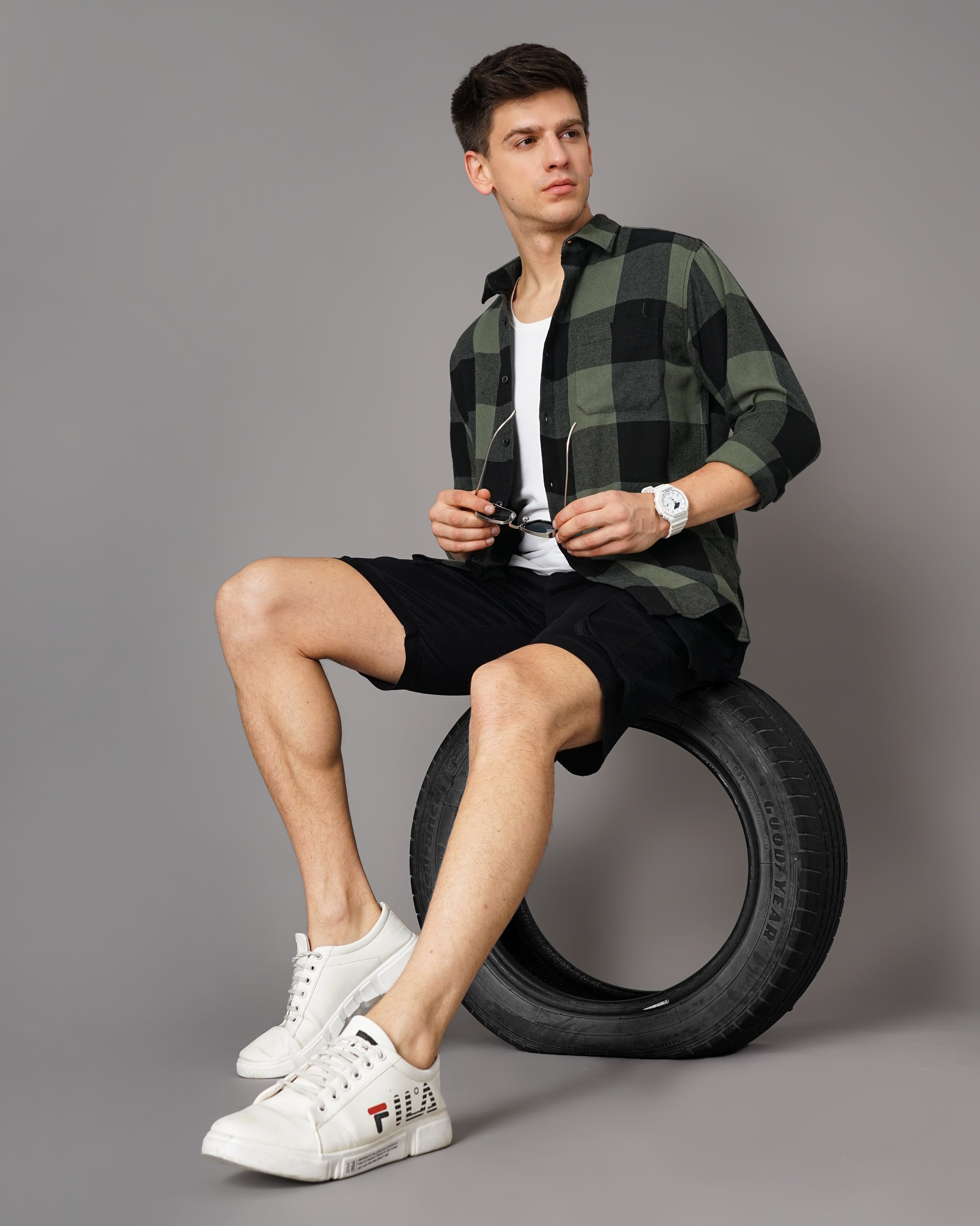 Men's Checks Shirt