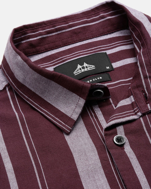 Men Comfort Slim Fit Vertical Striped Spread Collar Cotton Casual Shirt