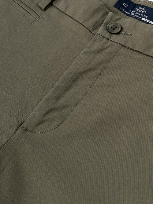 Men Smart Slim Fit Mid-Rise Chinos Trousers