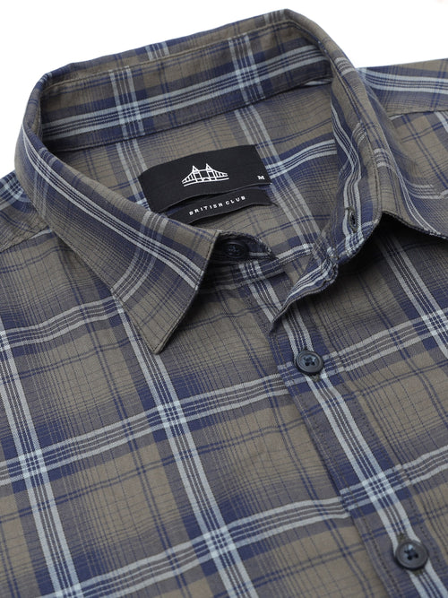 Men Smart Slim Fit Checked Casual Shirt
