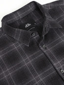 Men Smart Slim Fit Checked Casual Shirt