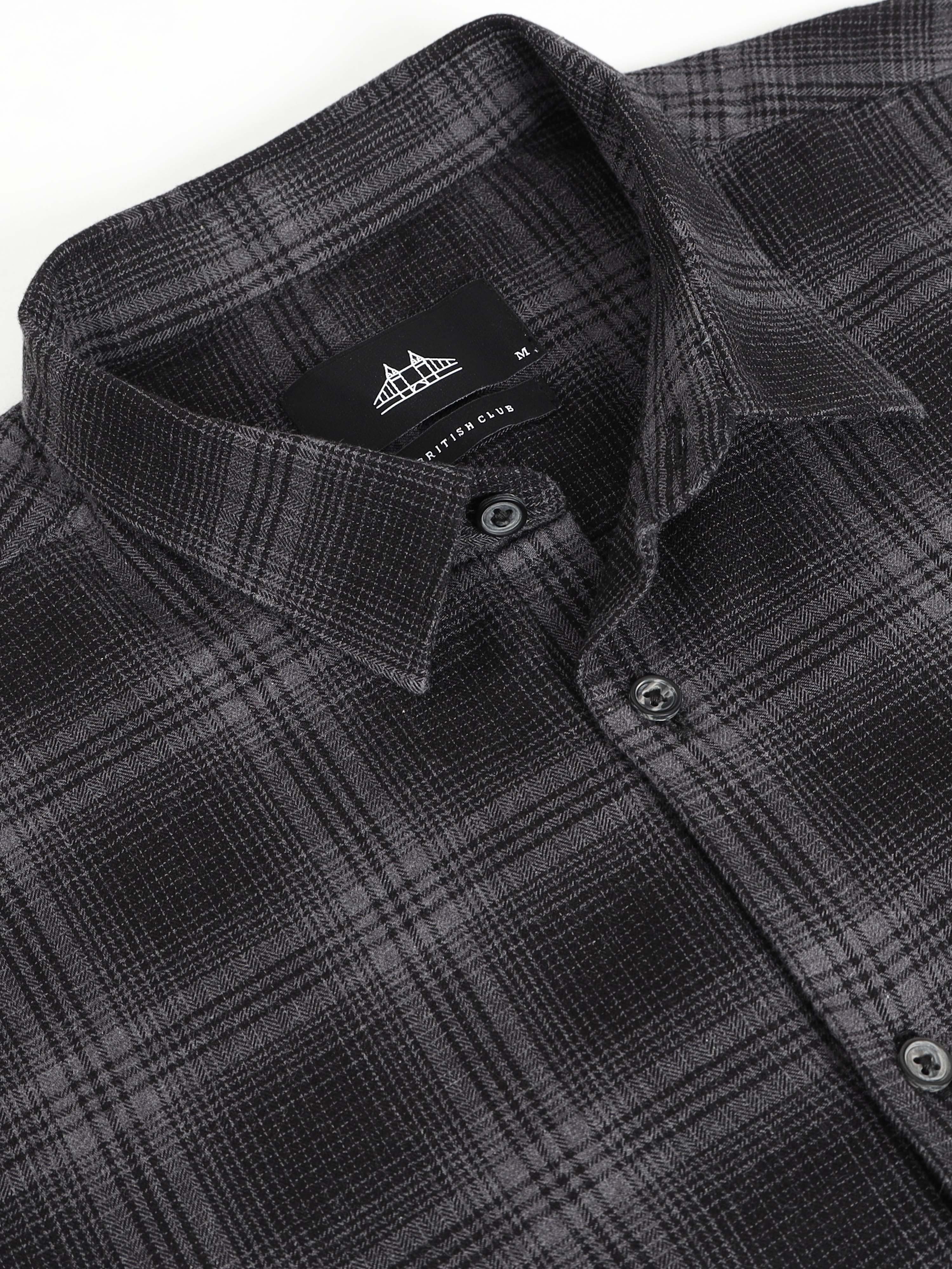 Men Smart Slim Fit Checked Casual Shirt