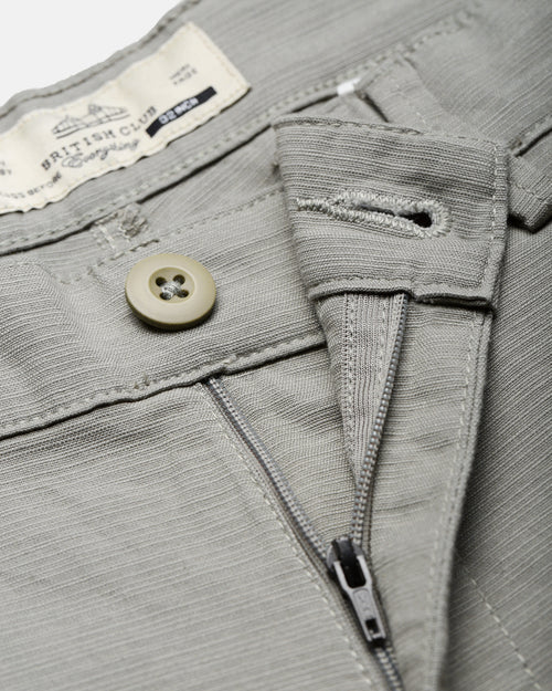 Men Comfort Slim Fit Low-Rise Chinos
