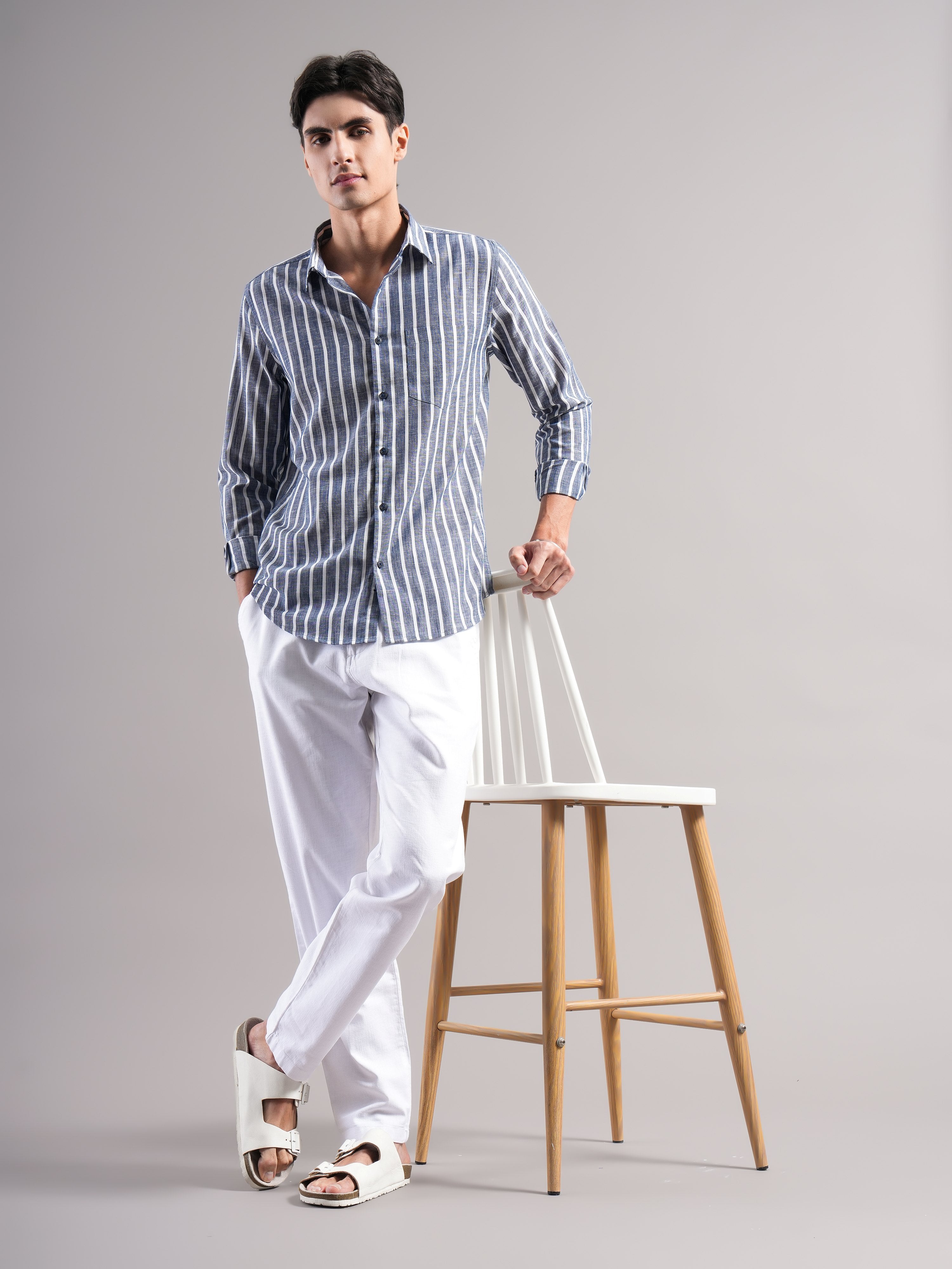 Men Smart Slim Fit Striped Casual Shirt