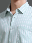 Men Smart Slim Fit Striped Casual Shirt