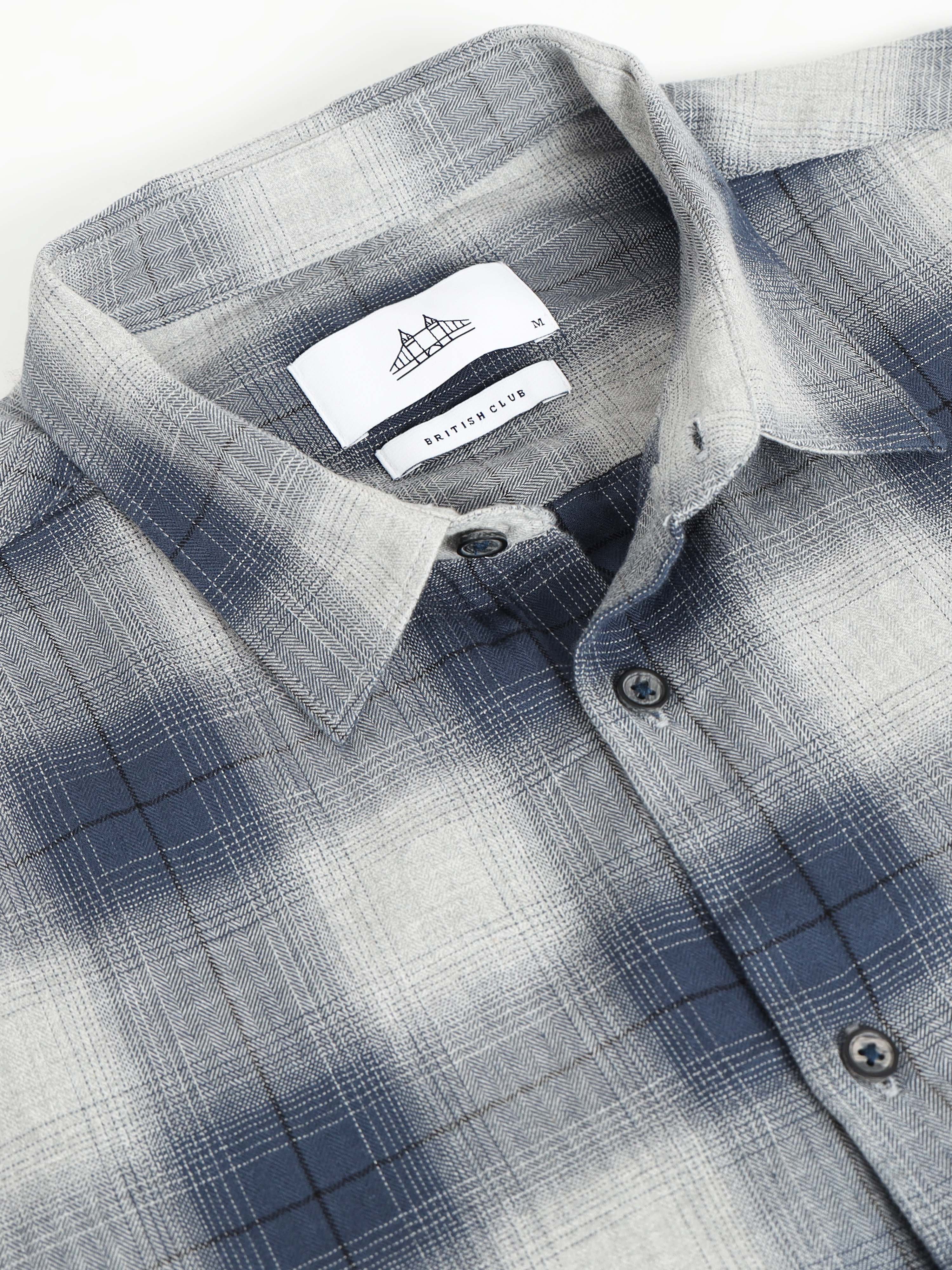 Men Smart Slim Fit Checked Casual Shirt