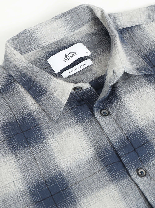 Men Smart Slim Fit Checked Casual Shirt