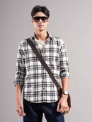 Men Smart Slim Fit Checked Casual Shirt