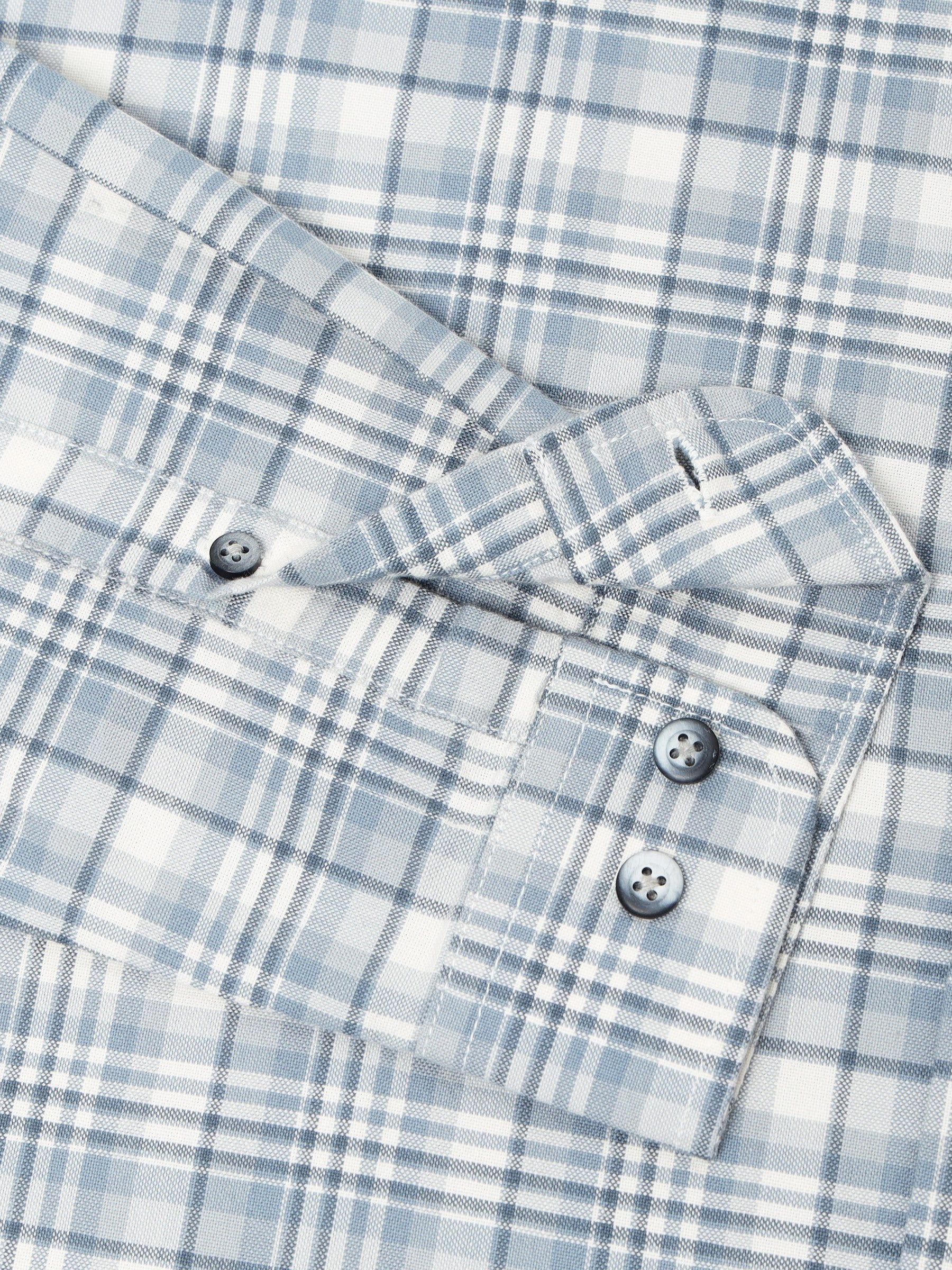 Men Smart Slim Fit Checked Casual Shirt
