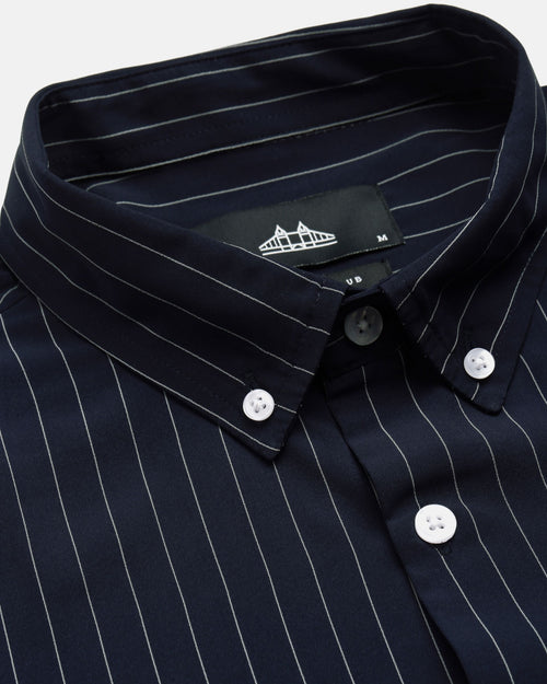 Comfort Slim Fit Vertical Striped Button-Down Collar Casual Shirt