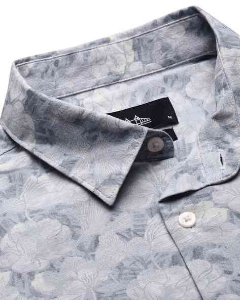 Men Floral Print Slim Fit Shirt with Patch Pocket