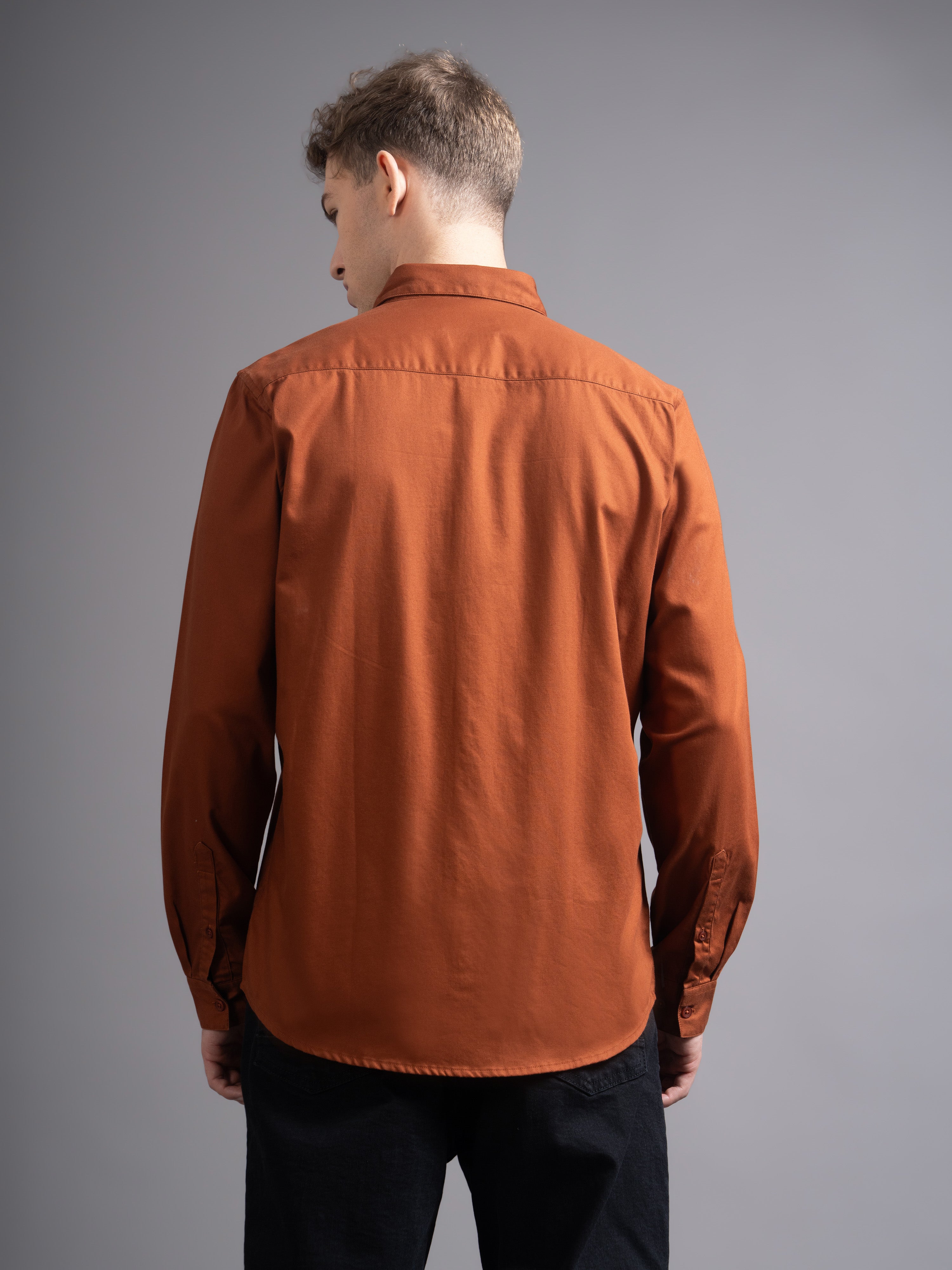 Men Smart Fit Solid Spread Collar Cotton Casual Shirt