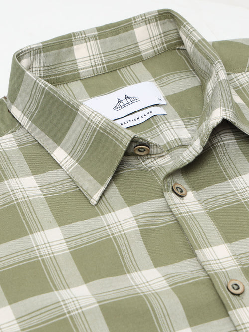Men Smart Slim Fit Checked Casual Shirt