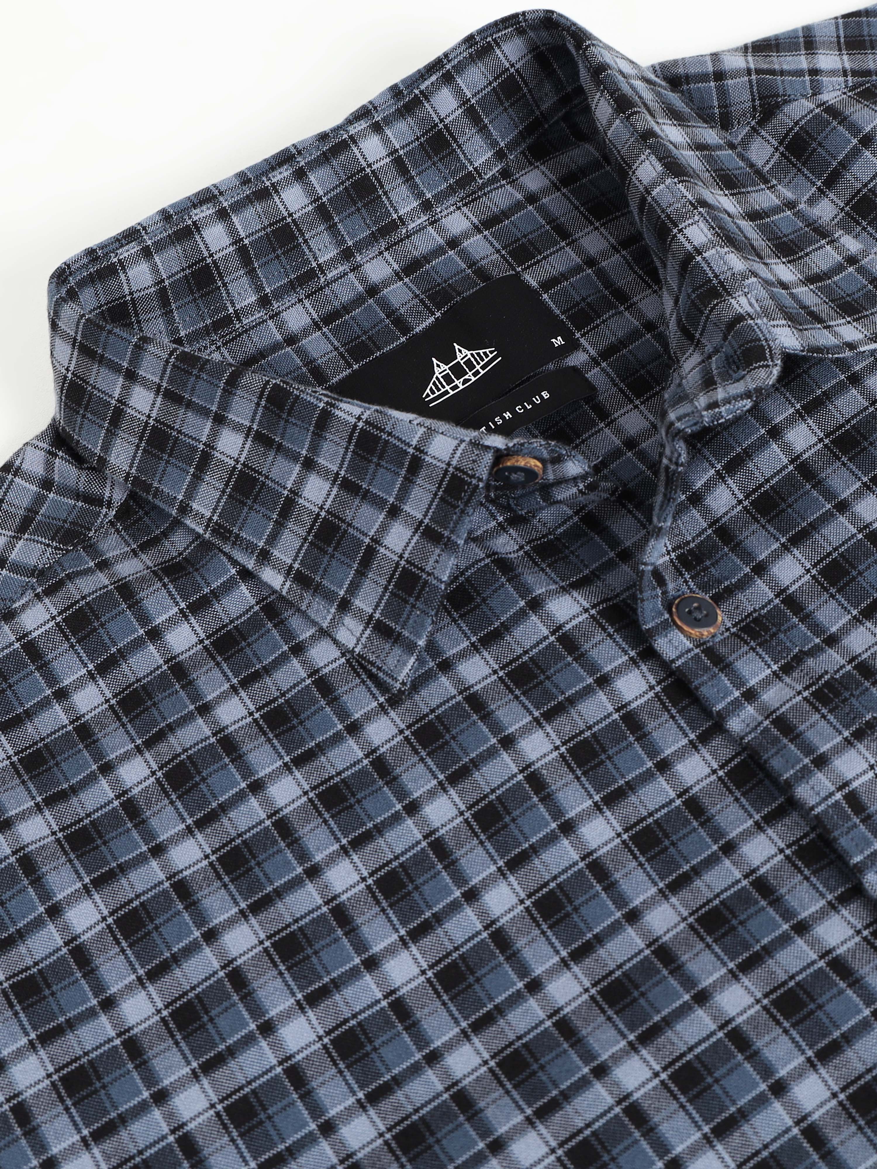 Men Smart Slim Fit Checked Casual Shirt