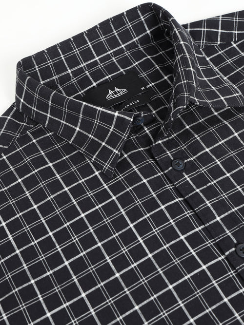 Men Smart Slim Fit Checked Casual Shirt