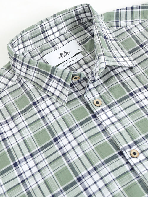 Men Smart Slim Fit Checked Casual Shirt