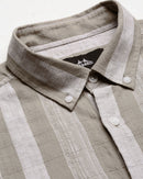 Men Comfort Fit Vertical Striped Casual Shirt