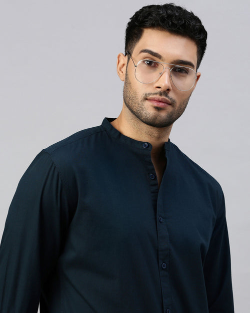 MEN'S SOLID SHIRT WITH MANDARIN COLLAR