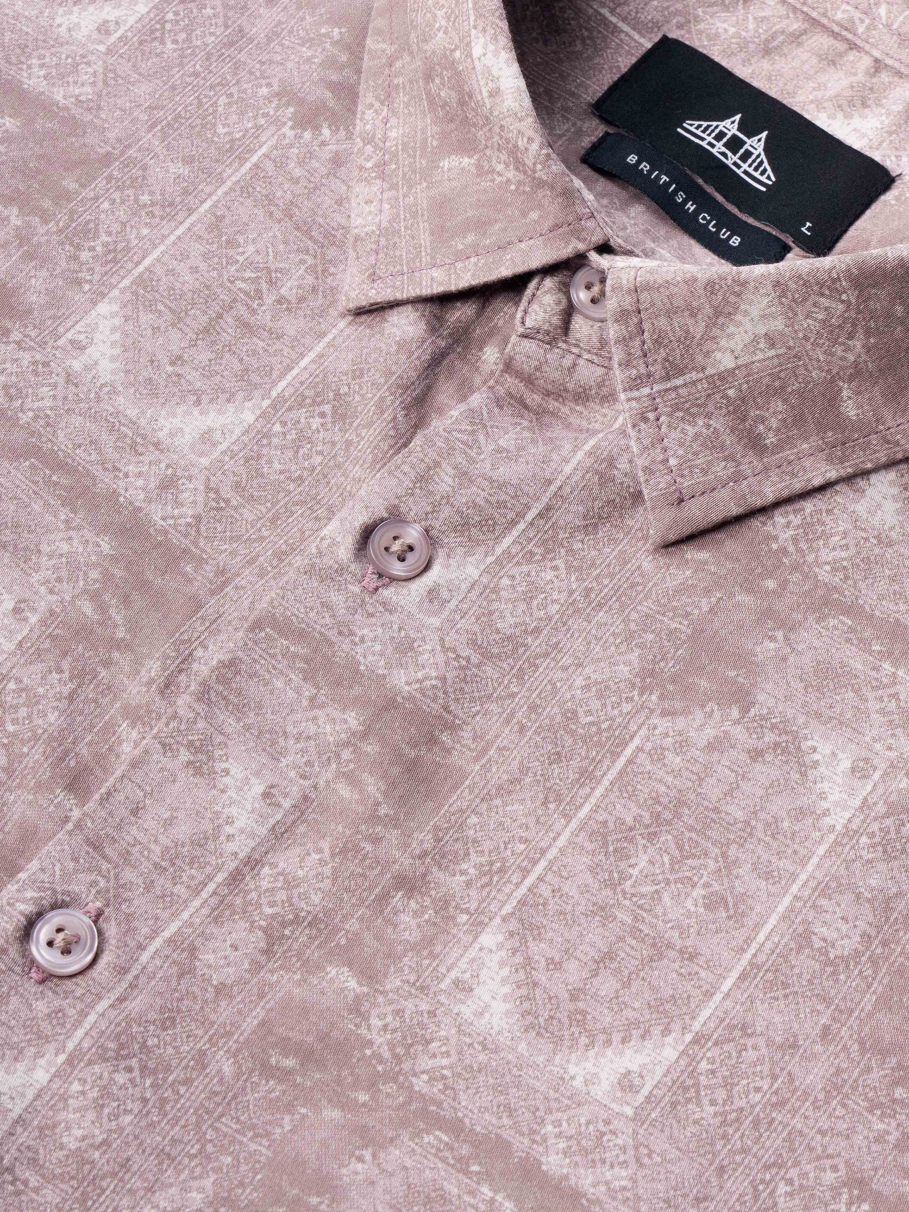 Men Geometric Print Slim Fit Shirt with Patch Pocket