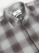 Men Smart Slim Fit Checked Casual Shirt