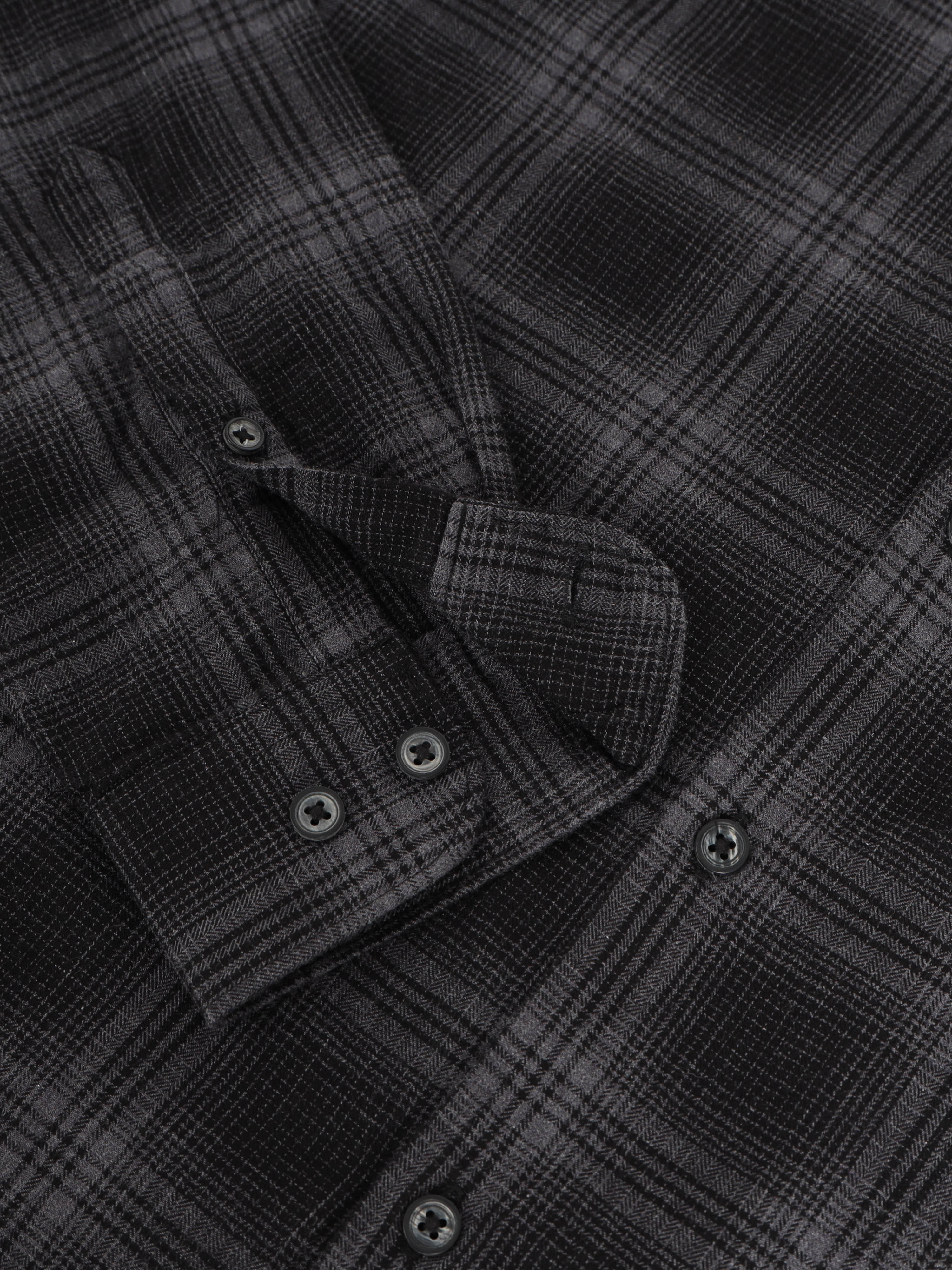 Men Smart Slim Fit Checked Casual Shirt