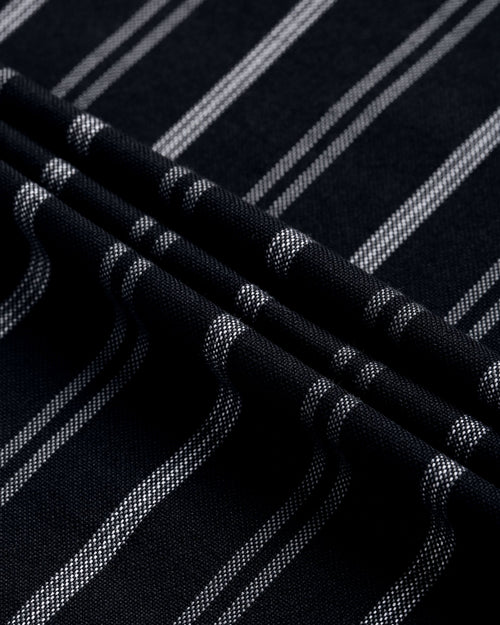 Men Comfort Fit Vertical Striped Spread Collar Cotton Casual Shirt