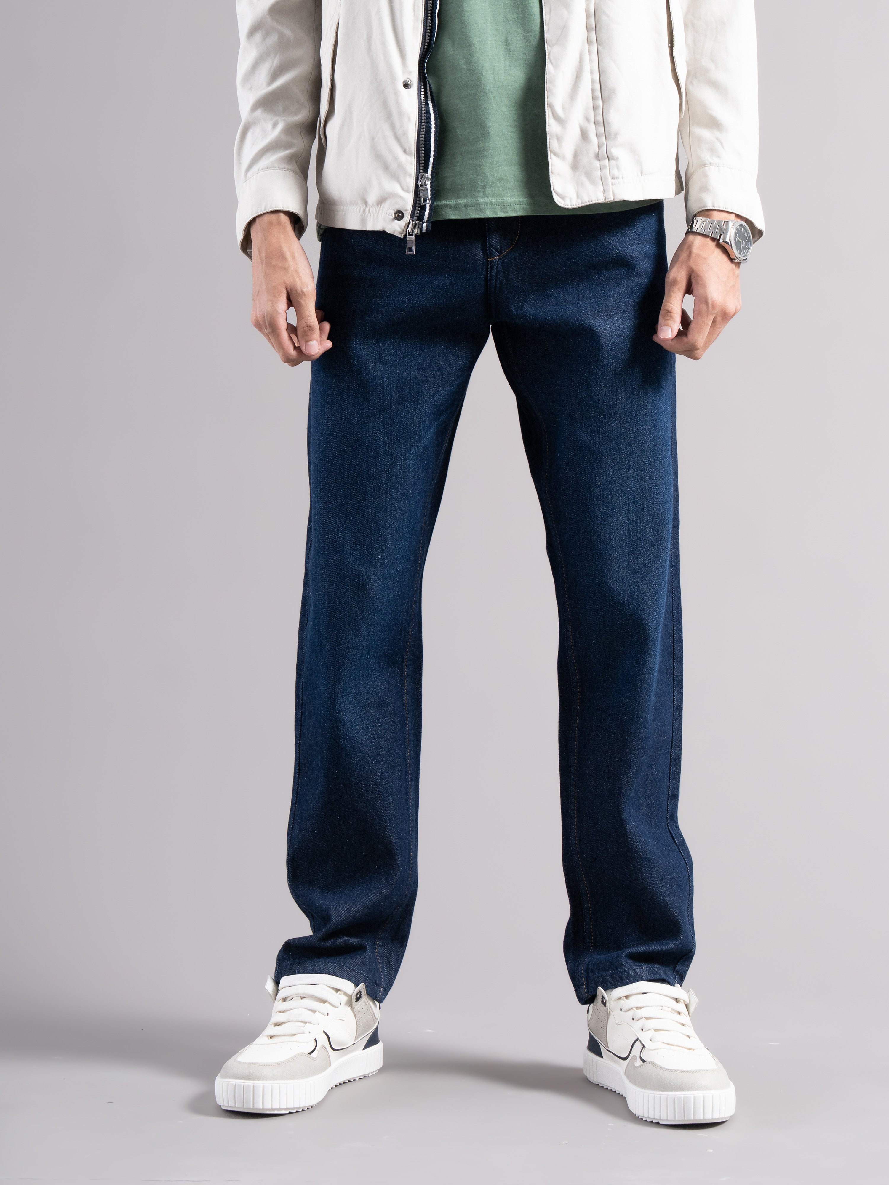 Men Smart Slim Fit Mid-Rise Light Fade Jeans