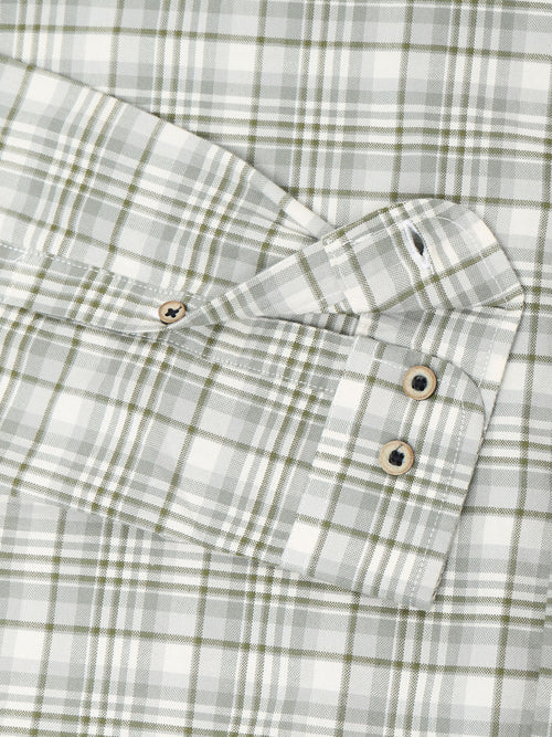 Men Smart Slim Fit Checked Casual Shirt