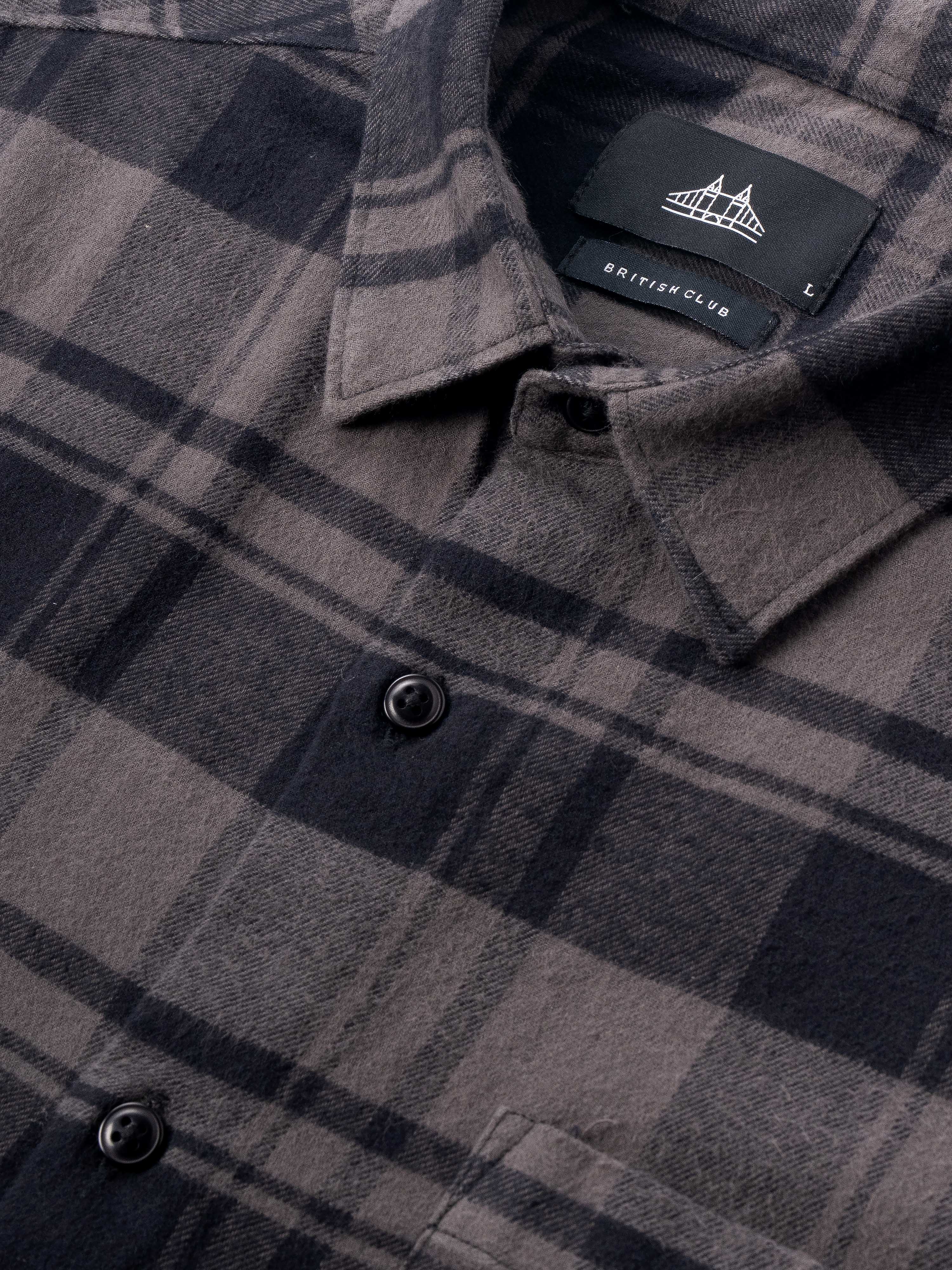 Men Smart Relaxed Fit Checked Spread Collar Cotton Casual Shirt