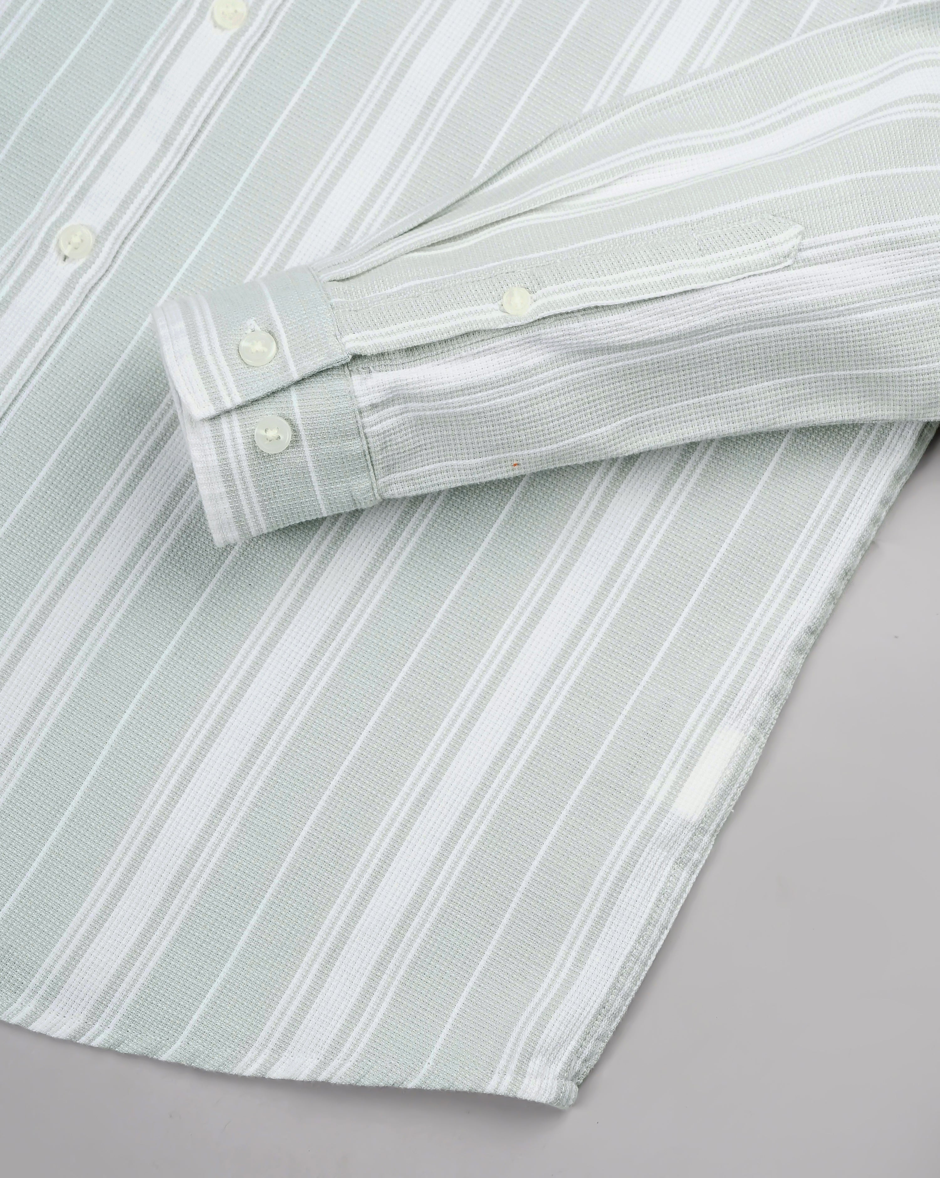 MEN'S REGULAR FIT STRIPES SHIRT