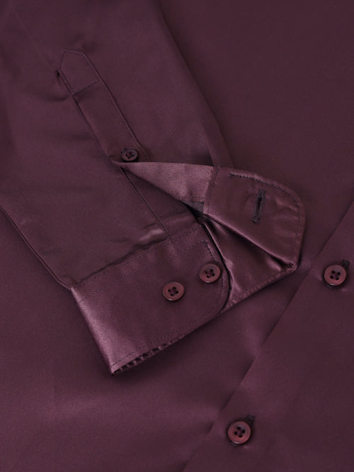 Spread Collar Smart Slim Fit Casual Shirt