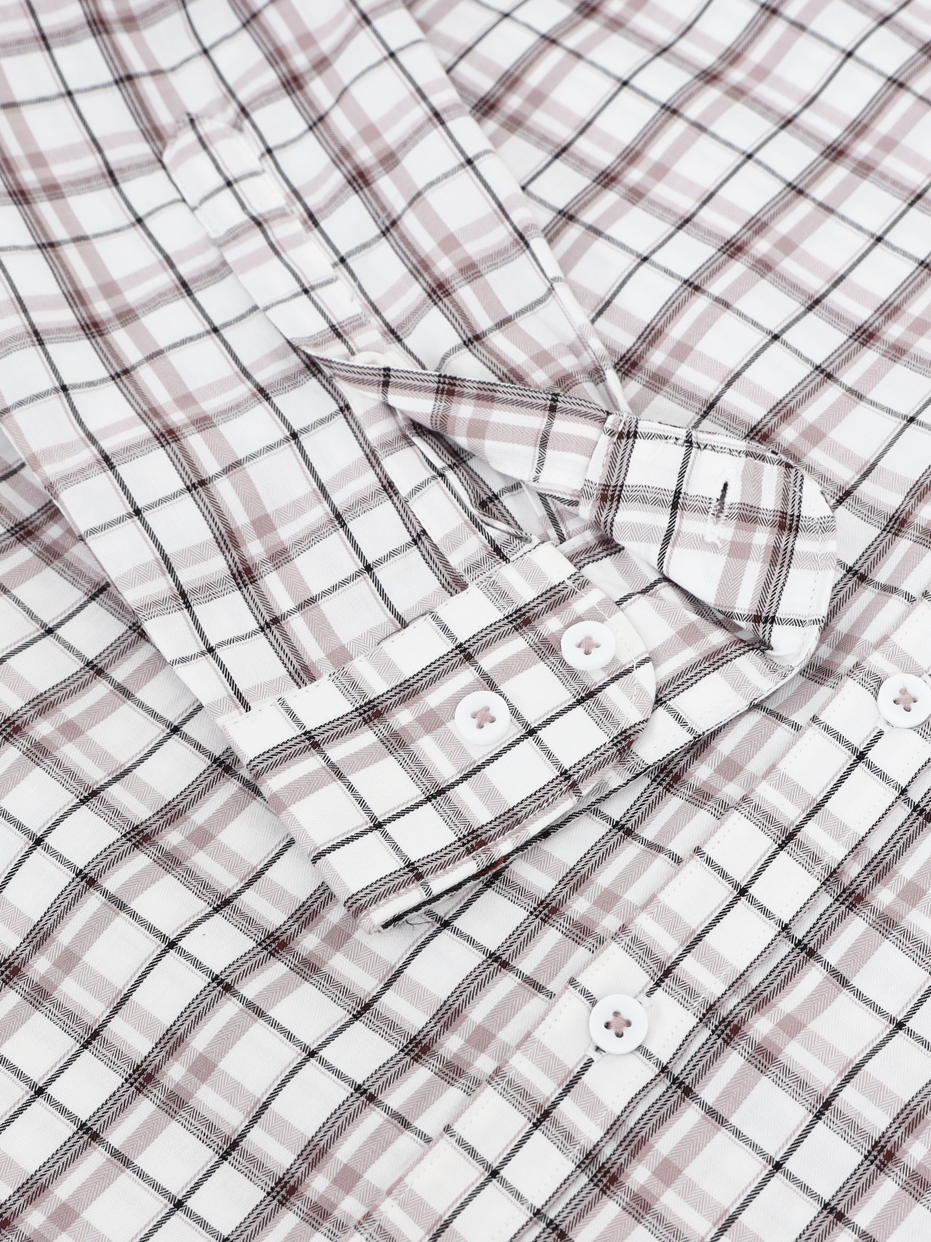 Men Smart Slim Fit Checked Casual Shirt