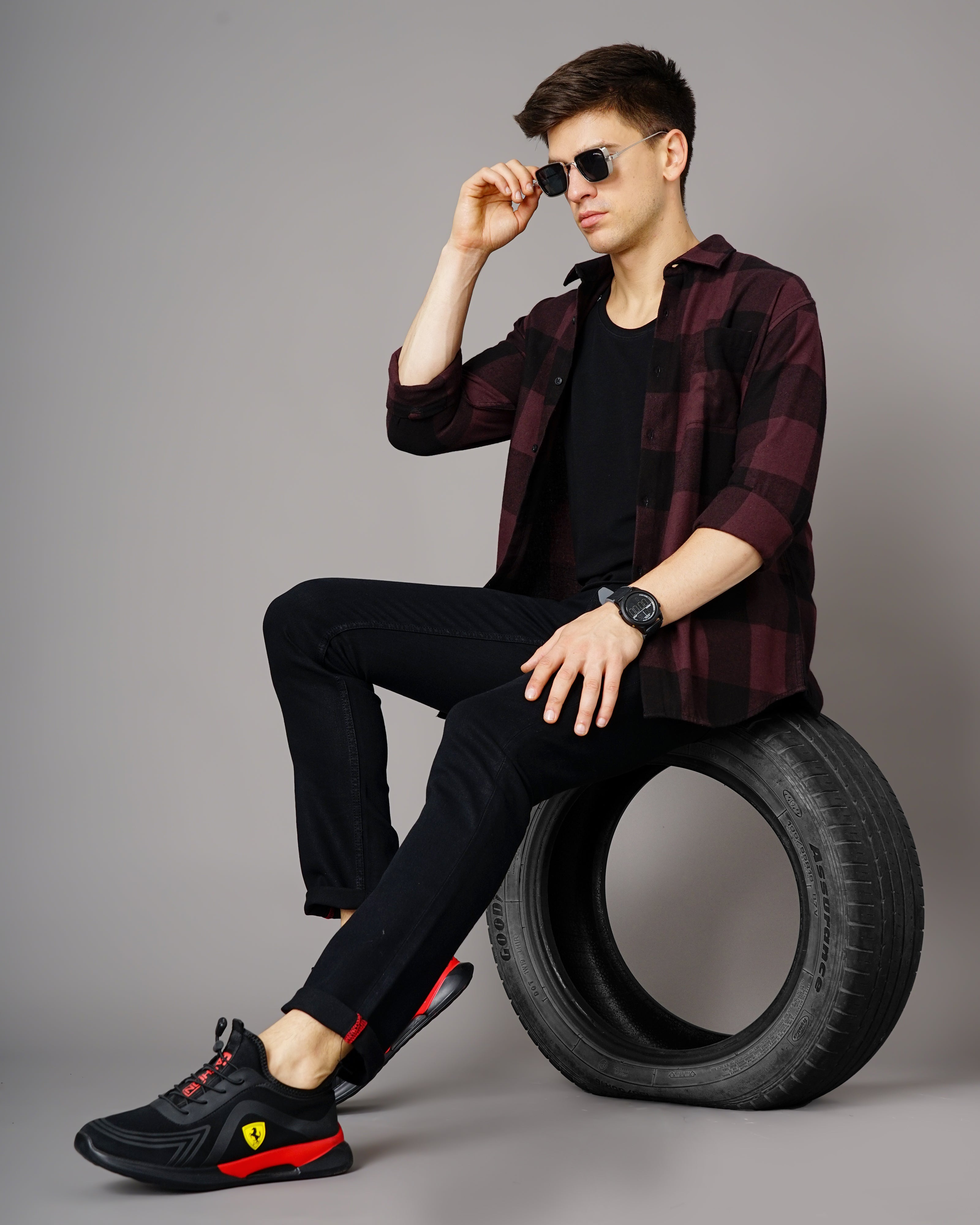 Men's Checks Shirt