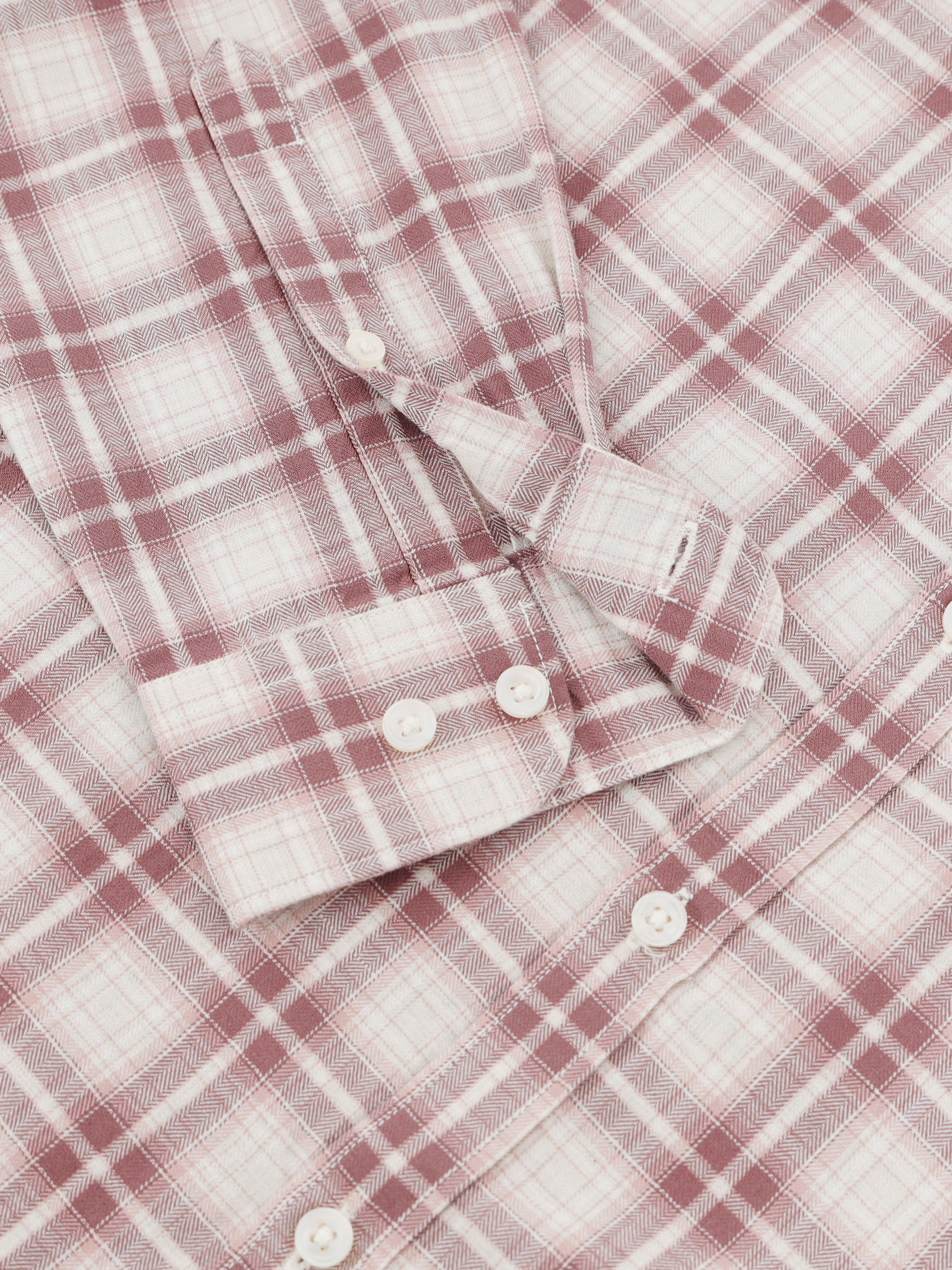 Men Smart Slim Fit Checked Casual Shirt