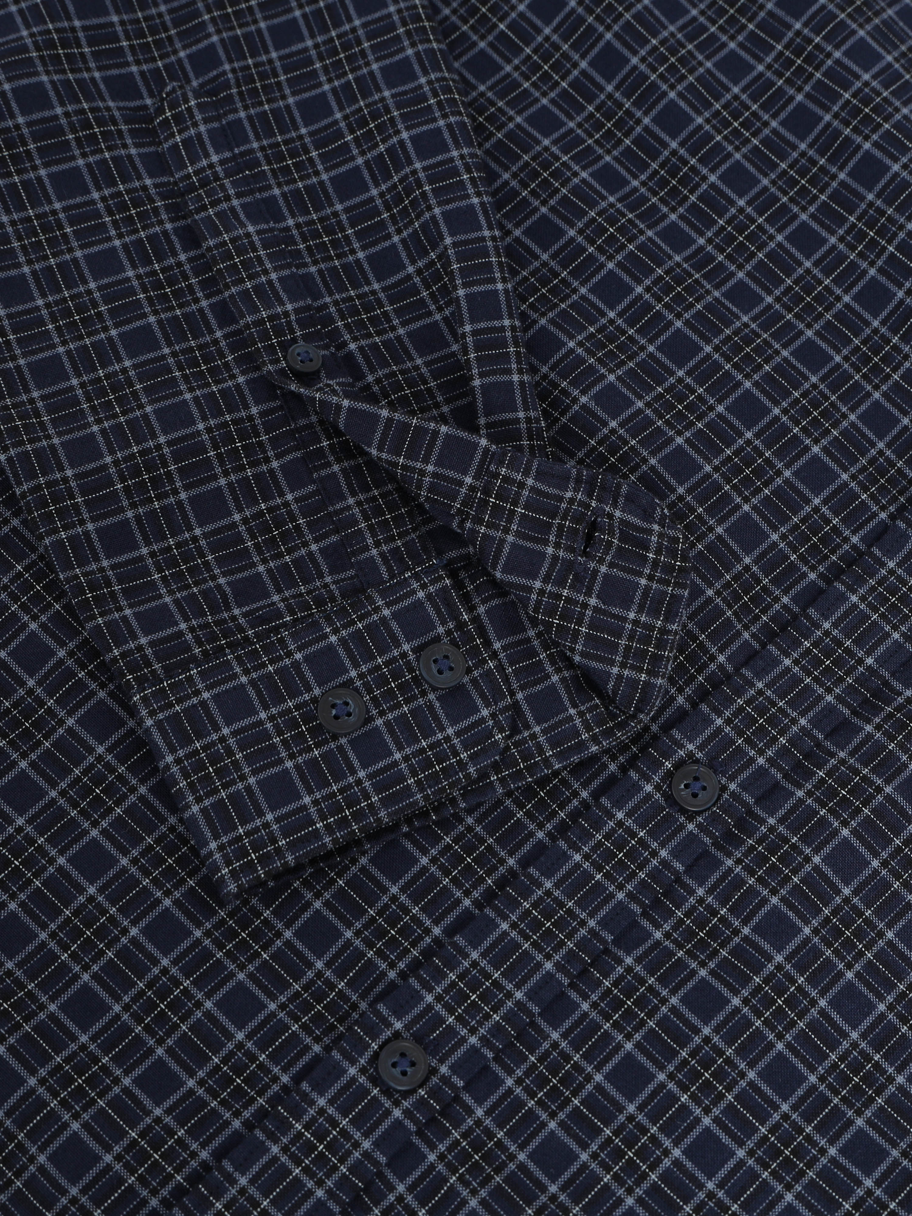 Men Smart Slim Fit Checked Casual Shirt