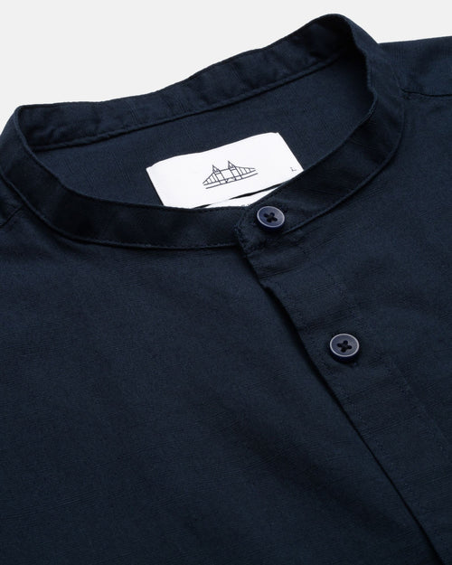 MEN'S SOLID SHIRT WITH MANDARIN COLLAR